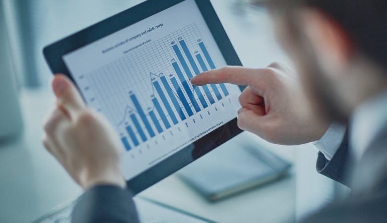 Serwery Dedykowane vs. VPS: Które Rozwiązanie Wybrać?